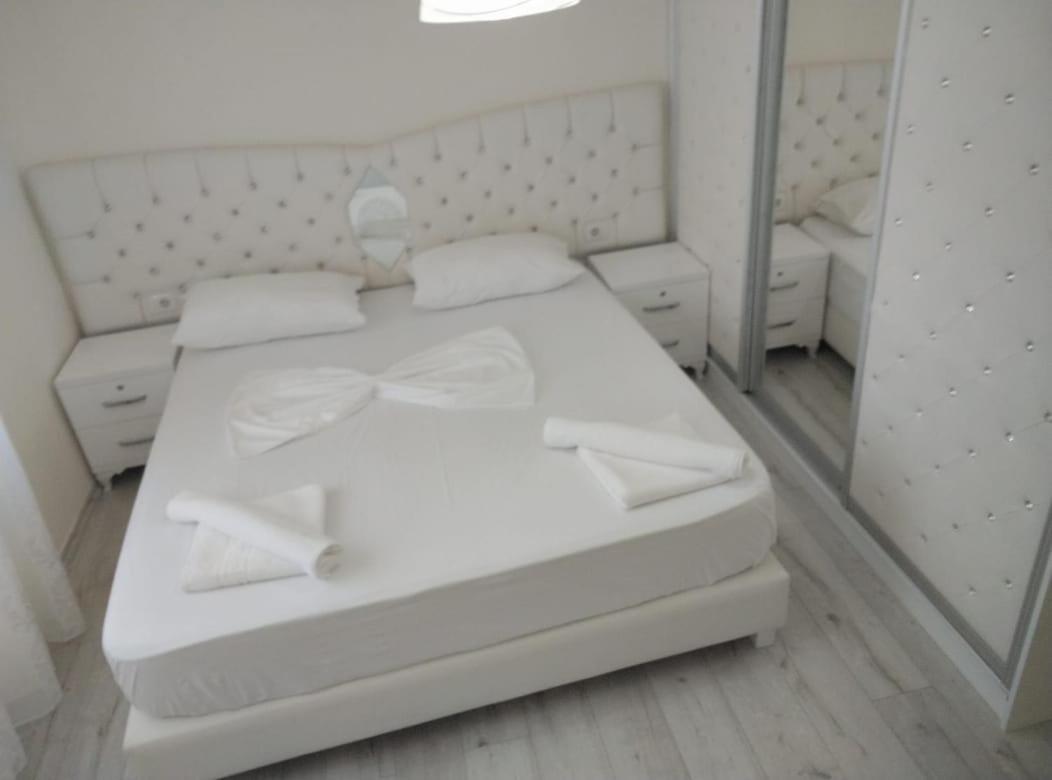 Rondo Guesthouse Gjirokastër 외부 사진