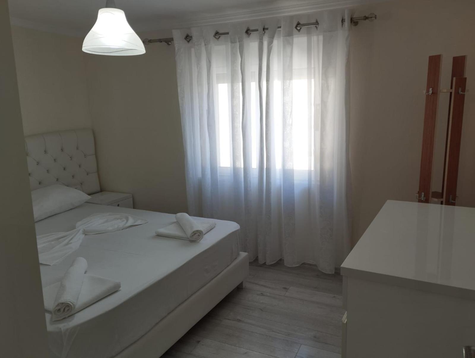 Rondo Guesthouse Gjirokastër 외부 사진