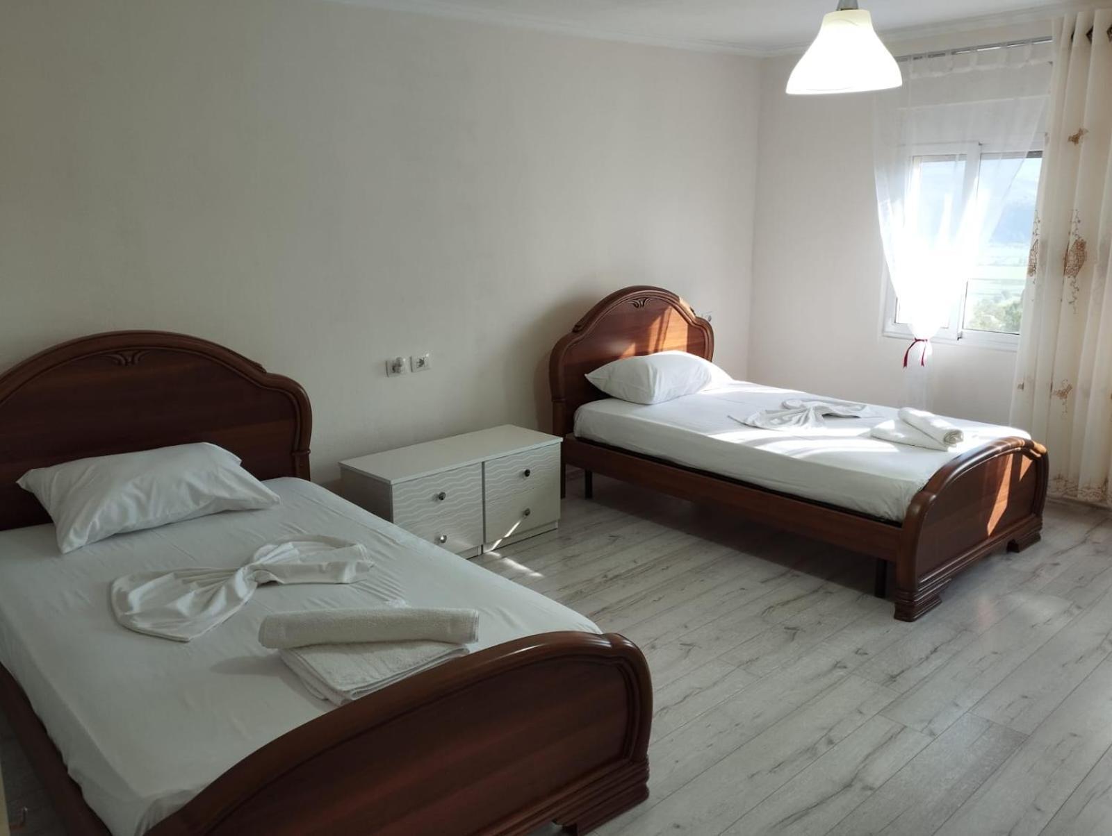 Rondo Guesthouse Gjirokastër 외부 사진