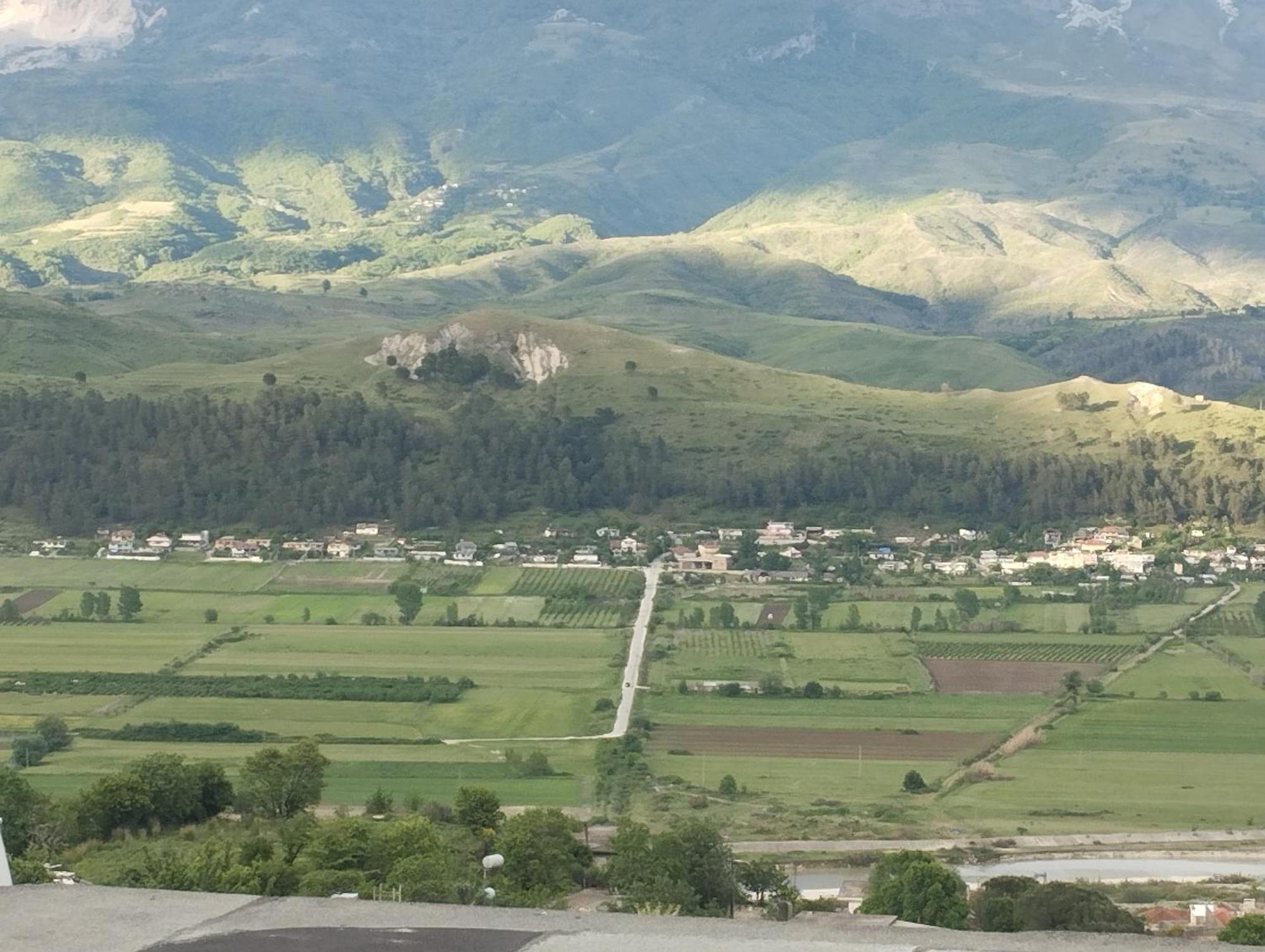 Rondo Guesthouse Gjirokastër 외부 사진